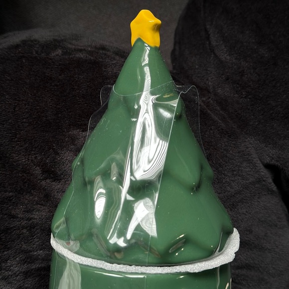 NWT Rae Dunn Felices Fiestas Coffee Mug With Christmas Tree Lid Topper - Picture 3 of 6